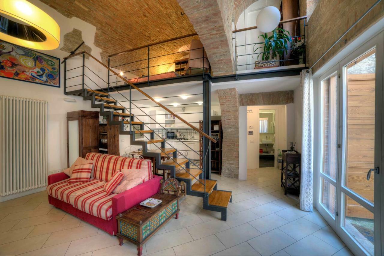 Stilnuovo Charming Apartment In Siena'S Historic Center, Very Close To Piazza Del Campo Buitenkant foto
