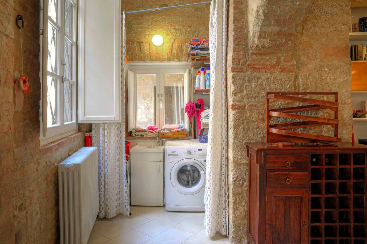 Stilnuovo Charming Apartment In Siena'S Historic Center, Very Close To Piazza Del Campo Buitenkant foto